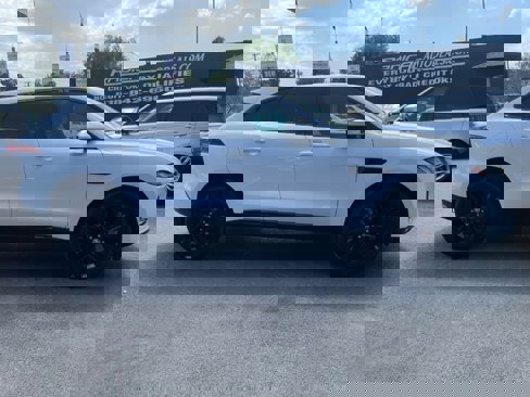 Used 2023 Jaguar F-PACE S image 22