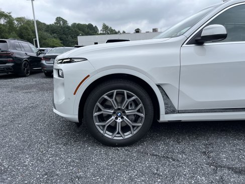 Used 2026 BMW X7 xDrive40i image 24