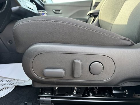 New 2025 Hyundai Kona SEL image 21
