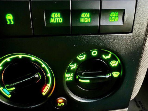 Used 2006 Ford Explorer XLS image 14