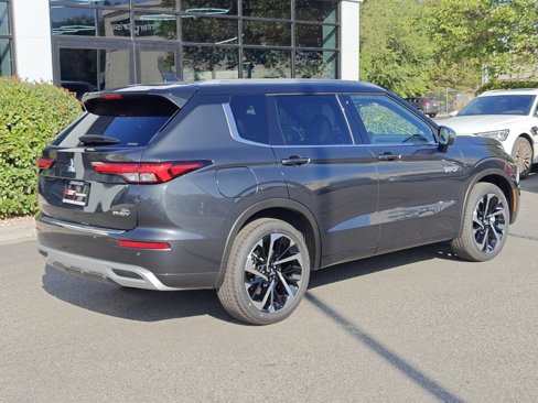 New 2025 Mitsubishi Outlander 4WD Plug-In Hybrid image 7