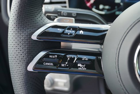 Certified 2025 Mercedes-Benz GLS 450 4MATIC image 28
