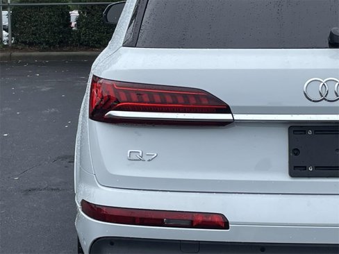 Used 2022 Audi Q7 2.0T Premium Plus image 14
