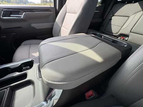 Used 2024 Chevrolet Silverado 1500 LTZ w/ LTZ Premium Package image 42