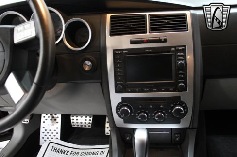 Used 2006 Dodge Charger SRT8 w/ SRT Option Group III image 21