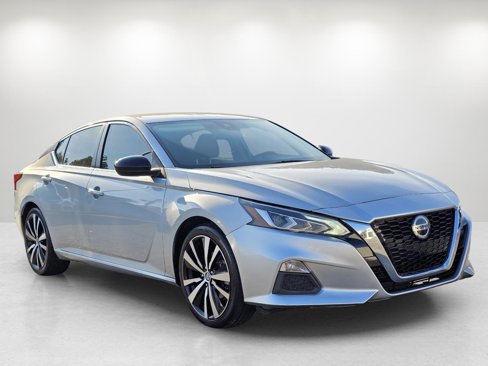 Used 2021 Nissan Altima 2.5 SR image 3