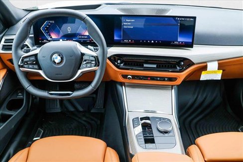 Used 2025 BMW 330i xDrive Sedan w/ Premium Package image 22