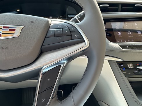 New 2025 Cadillac XT5 Premium Luxury w/ Technology Package image 22