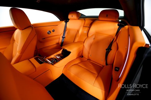 New 2025 Rolls-Royce Spectre Black Badge image 18