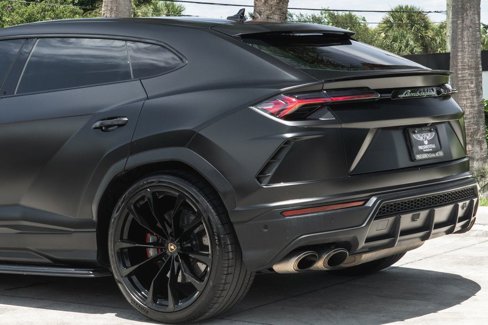 Used 2021 Lamborghini Urus image 5