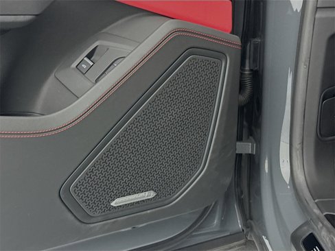 Used 2023 Lamborghini Urus S image 19
