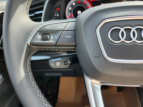 New 2026 Audi Q7 3.0T Prestige image 10