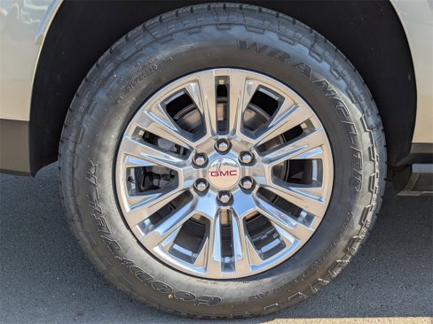 Certified 2022 GMC Yukon XL Denali image 38