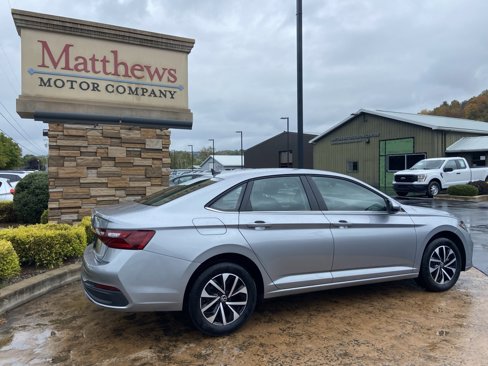 Used 2025 Volkswagen Jetta S image 5
