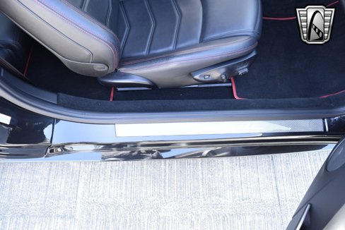 Used 2015 Maserati GranTurismo Sport image 23