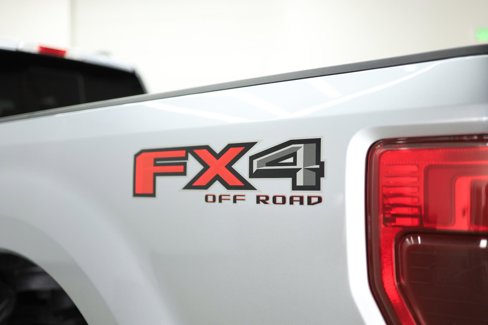 Used 2022 Ford F350 Lariat image 6