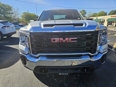 Used 2022 GMC Sierra 2500 Pro w/ Convenience Package image 2