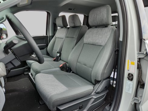 New 2025 Ford F350 XLT w/ Black Appearance Package image 10