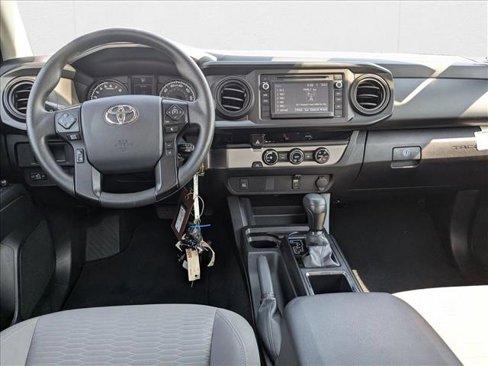 Used 2018 Toyota Tacoma SR image 16