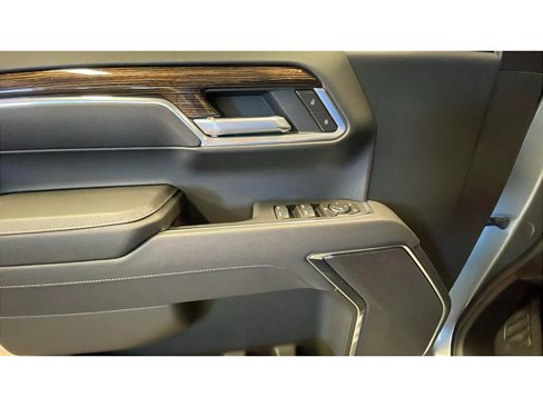 New 2026 GMC Sierra 1500 SLE image 9