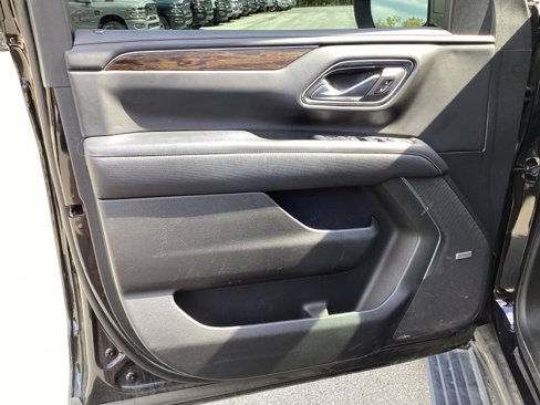 Used 2023 Chevrolet Tahoe Premier image 15