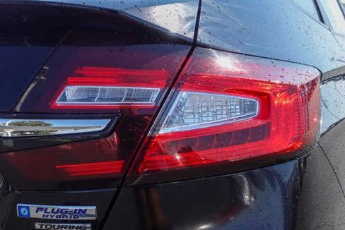 Used 2018 Honda Clarity Touring image 8