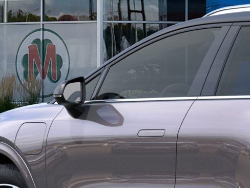 New 2025 Chevrolet Equinox EV LT image 12