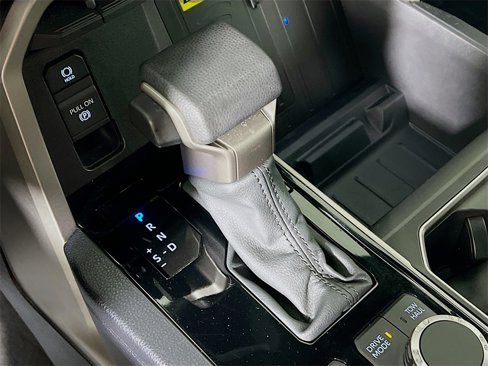 Used 2025 Toyota Tundra SR5 image 16