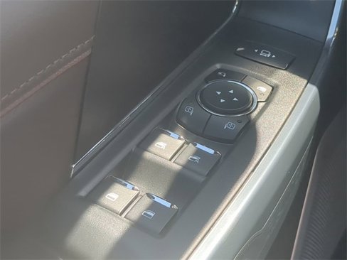New 2025 Ford F350 King Ranch w/ Chrome Package image 12