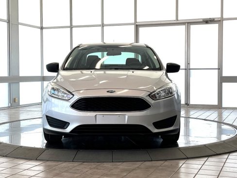 Used 2016 Ford Focus S image 2