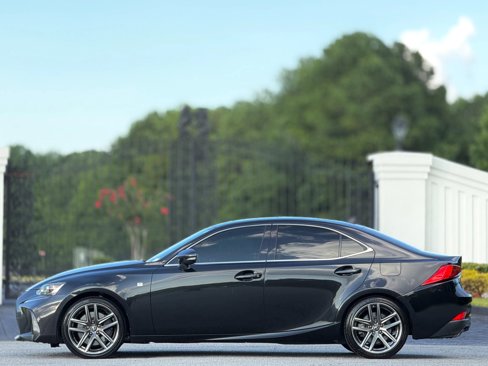 Used 2020 Lexus IS 300 F Sport image 6