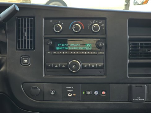 Used 2023 Chevrolet Express 3500 w/ Power Convenience Package image 25