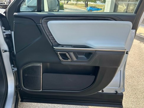 Used 2023 Rivian R1S Adventure image 42