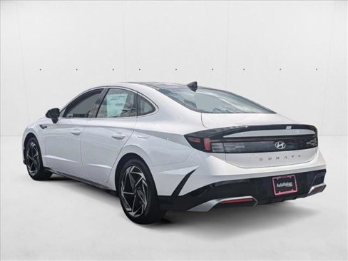 New 2024 Hyundai Sonata SEL w/ Convenience Package image 8