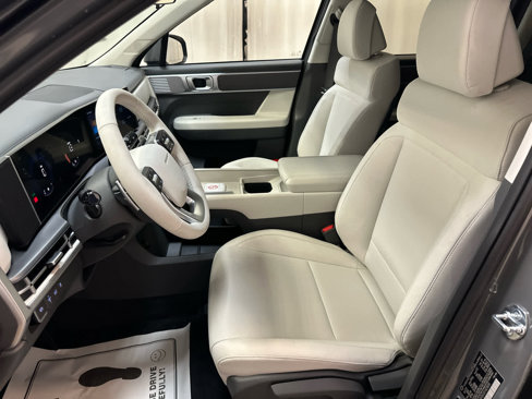 New 2026 Hyundai Santa Fe SE image 12
