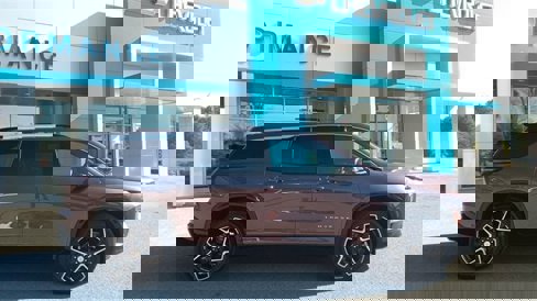 New 2026 Chevrolet Traverse High Country w/ LPO, Floor Liner Package image 2
