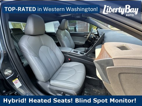 Used 2019 Toyota Avalon XLE image 12