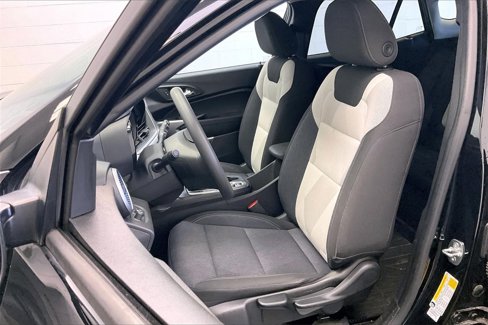 Used 2024 Chevrolet Trax LS w/ LS Convenience Package image 16