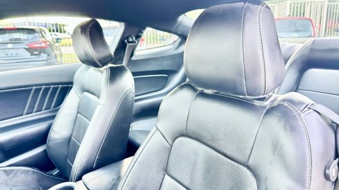 Used 2022 Ford Mustang Premium image 10