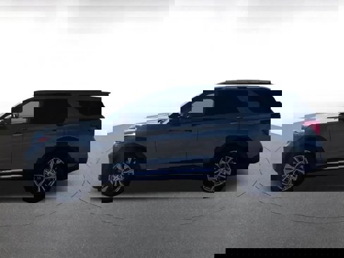 Used 2024 Ford Explorer Limited image 9