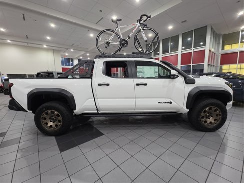 New 2025 Toyota Tacoma Trailhunter image 12