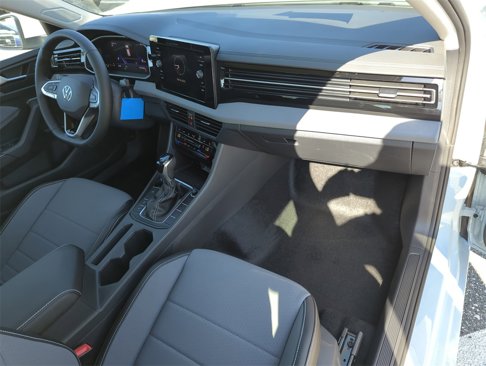 New 2025 Volkswagen Jetta SE image 18