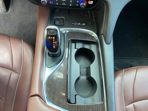 Used 2020 Buick Enclave Avenir w/ Avenir Technology Package image 18