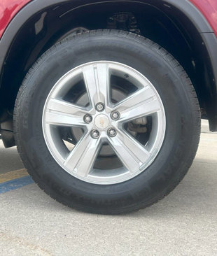 Used 2021 Chevrolet Trax LT w/ LT Convenience Package image 38