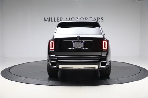 New 2026 Rolls-Royce Cullinan image 9