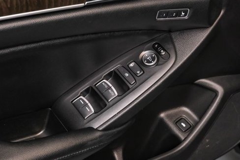 Used 2021 Honda Accord EX-L image 38