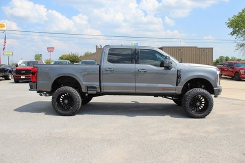 New 2025 Ford F250 Lariat w/ Lariat Ultimate Package image 3