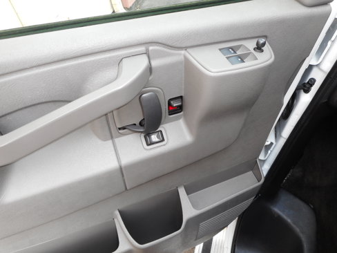 Used 2016 Chevrolet Express 3500 LT w/ LT Preferred Equipment Group image 15