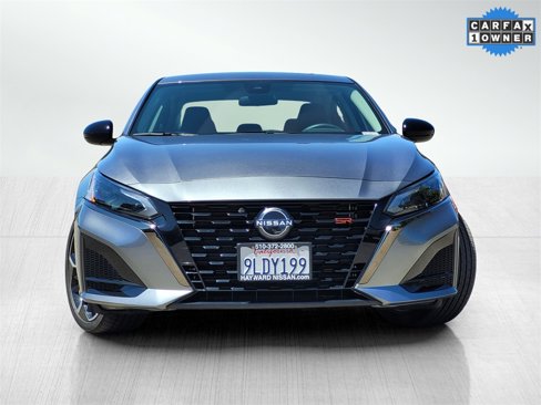 Used 2024 Nissan Altima 2.5 SR image 2