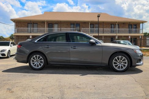Used 2022 Audi A4 2.0T Premium image 15